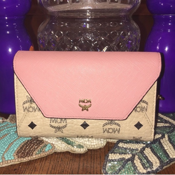 MCM wallet - Picture 1 of 7